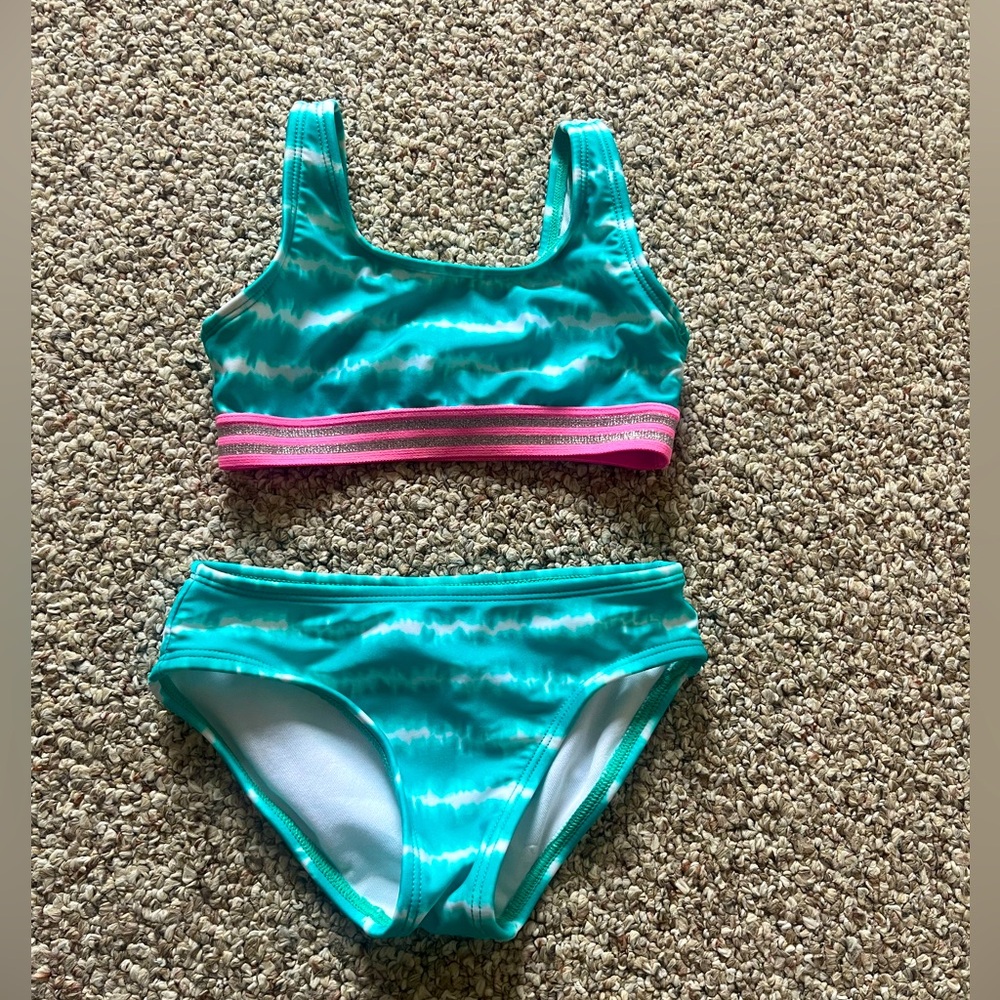 Girls Two Piece Swimsuit Size 4/5